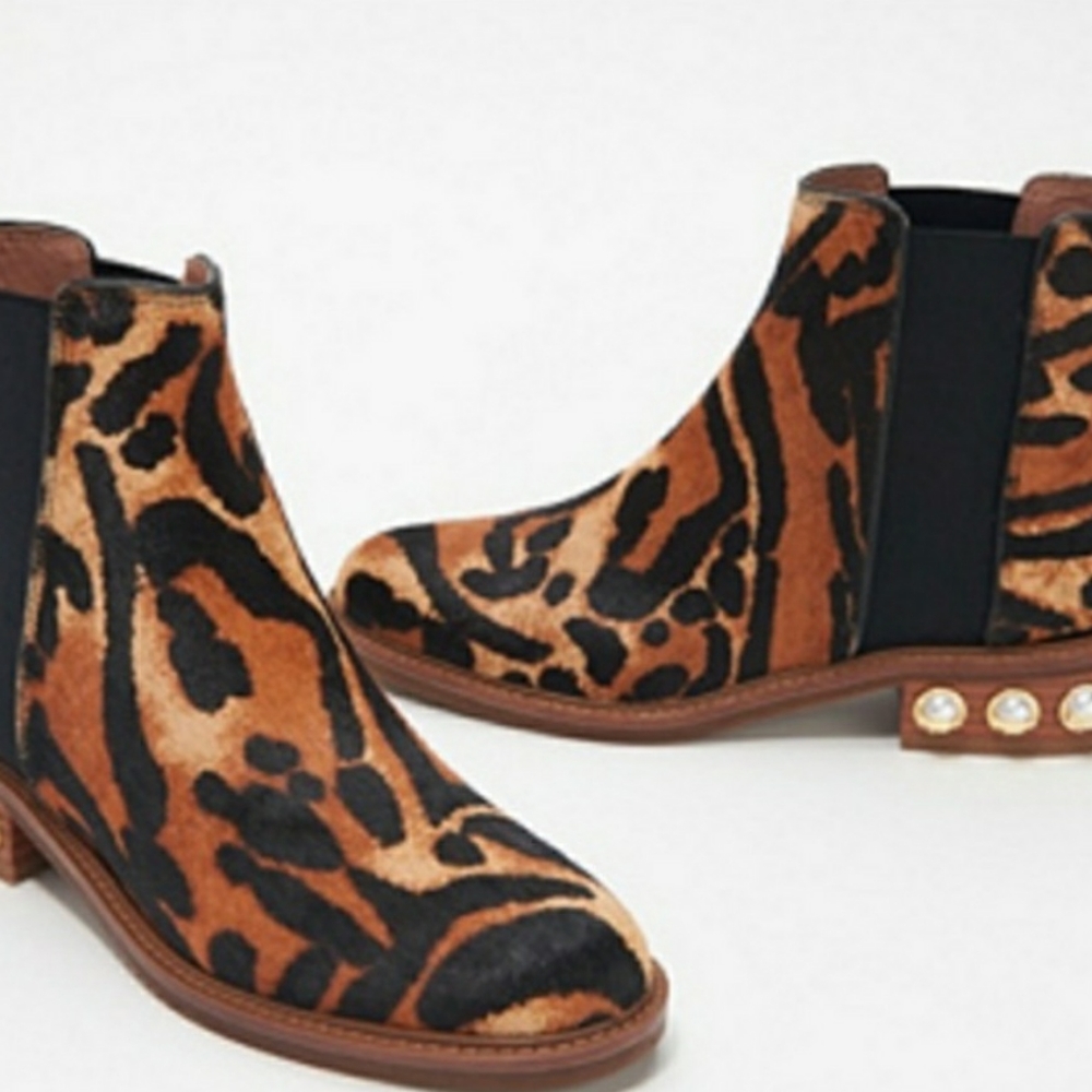 🦓🐆🐅Louise et Cie Vinn3 Zeopard Pearl Studded Booties🦓🐆🐅